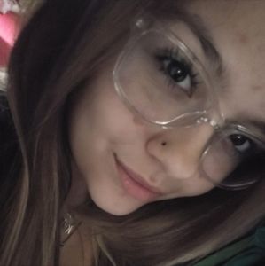 Meet your Posher, Kaleena